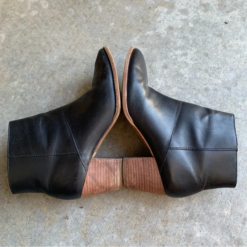 Madewell Black Leather Ankle Boots 8